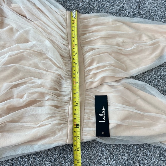 NWT! Lulus Romantic Moment Nude Mesh Maxi Dress Back Zip Lined Back Zip Size M - Picture 10 of 12
